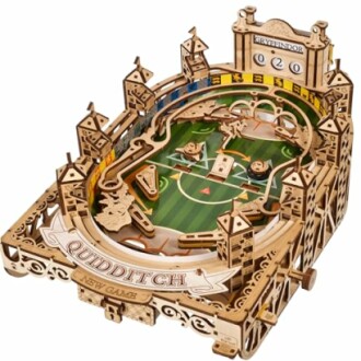 UGEARS Harry Potter Quidditch Pinball Machine